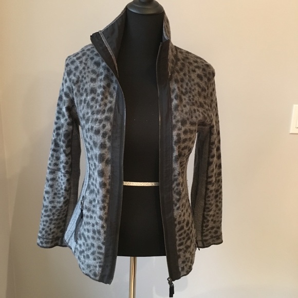 Gerry Weber Sweaters - Gerry Weber cardigan. Size 12